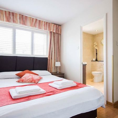 Spacious House, Sleeps 7 People Reading Ngoại thất bức ảnh